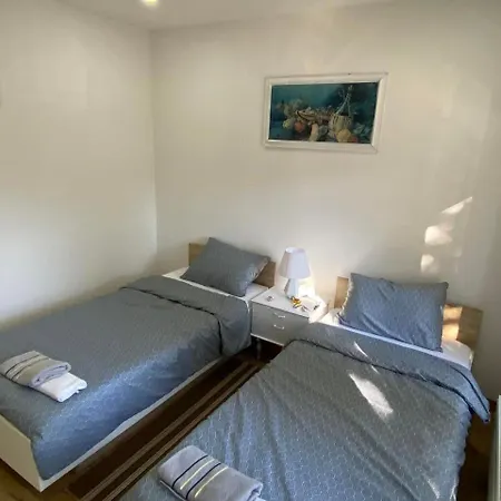 Nani Apartment Bihac