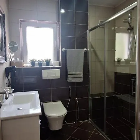 Nani Apartment